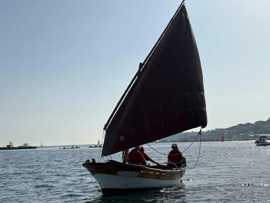 A Barola, bote da ría de Vigo